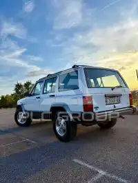 1992 Jeep CHEROKEE