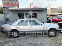 1992 Mercedes Benz 200