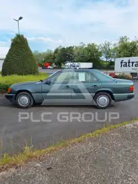 1992 Mercedes Benz E 230