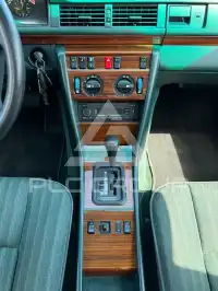 1992 Mercedes Benz E 230