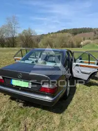 1992 Mercedes Benz E 230