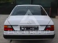1992 Mercedes Benz E 200