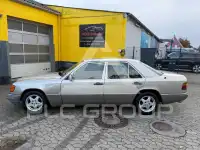 1992 Mercedes Benz E 200