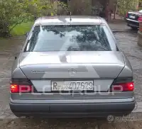 1992 Mercedes Benz E 200
