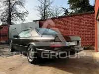 1992 Mercedes Benz E 220