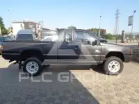 1993 Mitsubishi L200