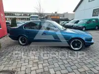 1993 BMW 525