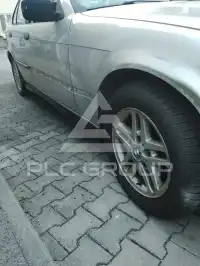 1993 BMW 320