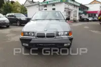 1993 BMW 320