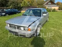 1993 BMW 520