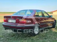 1993 BMW 318