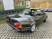 1993 BMW 318