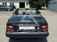 1993 Mercedes Benz E 300