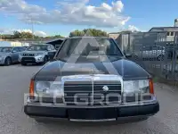 1993 Mercedes Benz 200