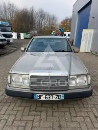 1993 Mercedes Benz 200