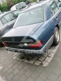 1993 Mercedes Benz 200