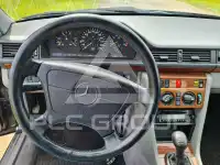 1993 Mercedes Benz E 280