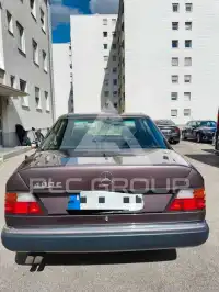 1993 Mercedes Benz E 400