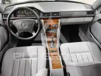 1993 Mercedes Benz E 300
