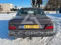 1993 Mercedes Benz 220