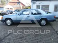 1993 Mercedes Benz 220