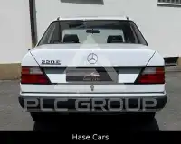 1993 Mercedes Benz 220