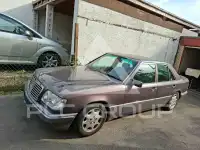 1993 Mercedes Benz 220