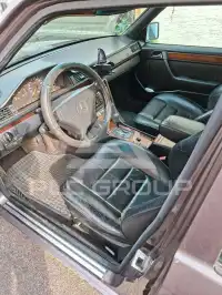 1993 Mercedes Benz 220