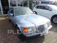 1993 Mercedes Benz 220
