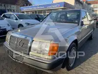 1993 Mercedes Benz 220