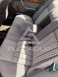 1993 Mercedes Benz 220