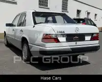 1993 Mercedes Benz 220