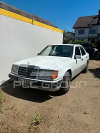 1993 Mercedes Benz E 200