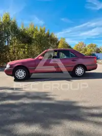 1993 Mercedes Benz C 180