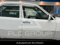 1993 Mercedes Benz E 220