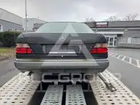 1993 Mercedes Benz E 220