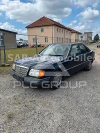 1993 Mercedes Benz E 220