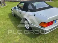 1993 Mercedes Benz SL 320