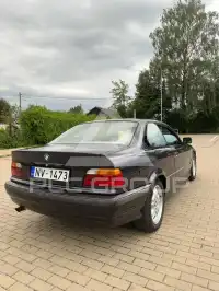 1994 BMW 320