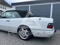 1994 Mercedes Benz E 320