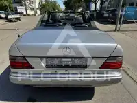 1994 Mercedes Benz E 320