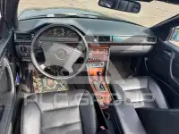 1994 Mercedes Benz E 320