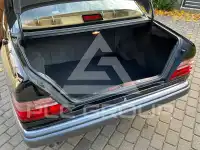 1994 Mercedes Benz E 320