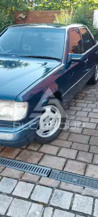 1994 Mercedes Benz 220