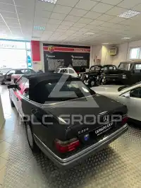 1994 Mercedes Benz E 200