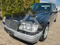 1994 Mercedes Benz E 200