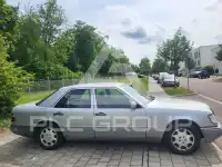 1994 Mercedes Benz E 220