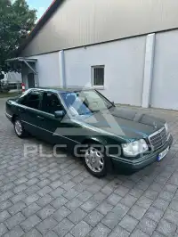 1994 Mercedes Benz E 220