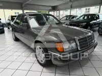 1994 Mercedes Benz E 220