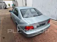1995 BMW 528